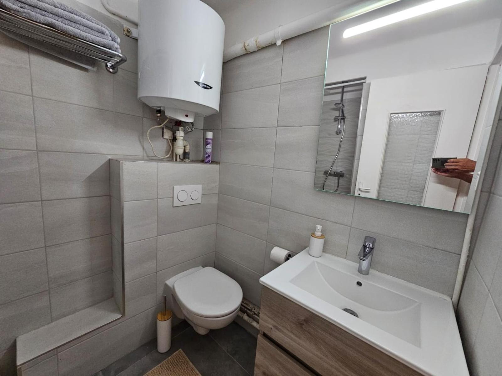 Provencal-Style Apartment 普罗旺斯地区艾克斯 外观 照片