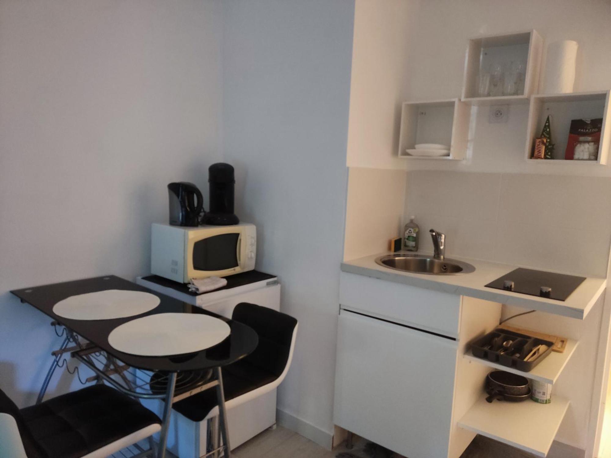 Provencal-Style Apartment 普罗旺斯地区艾克斯 外观 照片