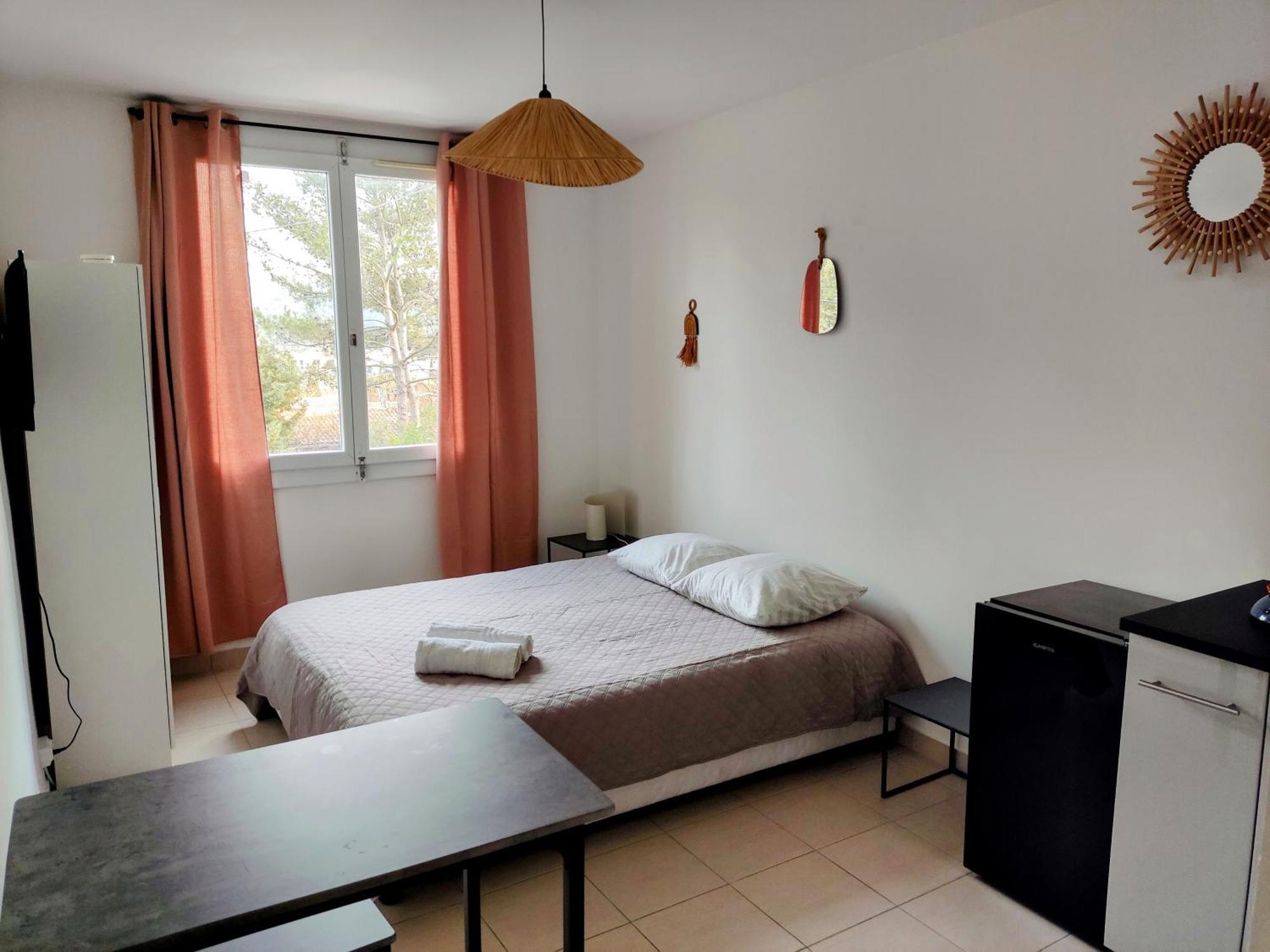 Provencal-Style Apartment 普罗旺斯地区艾克斯 外观 照片